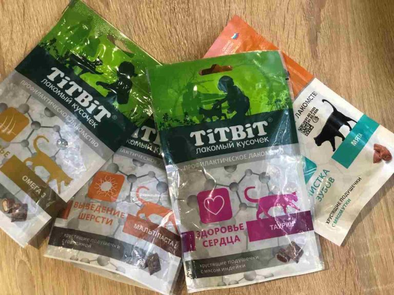 Титбит хрустящие подушечки с мясом утки д/кошек д/чистки зубов 60г