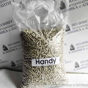 Наполнитель древесный (хвоя) с активированным углём Handy pure pine 4 кг. 12л (упак.3пакета)