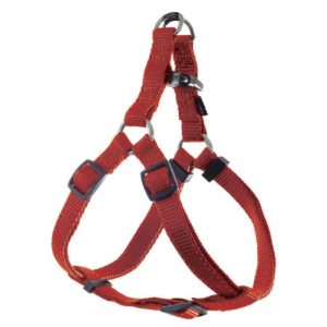 Шлейка нейлоновая для собак "Стандарт" S, красная, 15*450-630мм, Triol