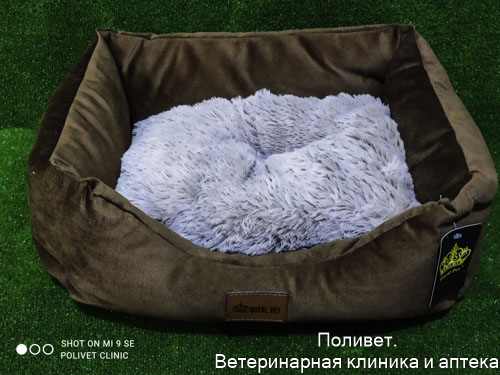 Лежанка элегант вельвет шоколад №2 (Д–60см, Ш–46см, В–19см, Ш внутр.–40см, Д внутр.–50см)