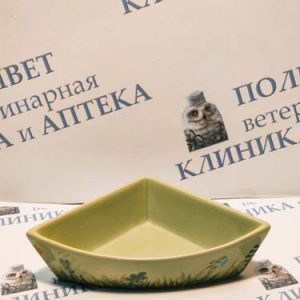 Миска керамическая угловая для мелких животных Полянка  0,045л, Triol 30231017