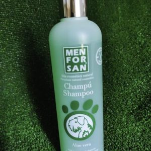 Menforsan Natural шампунь д/собак лечебный/успокаивающий Алоэ Вера 300мл